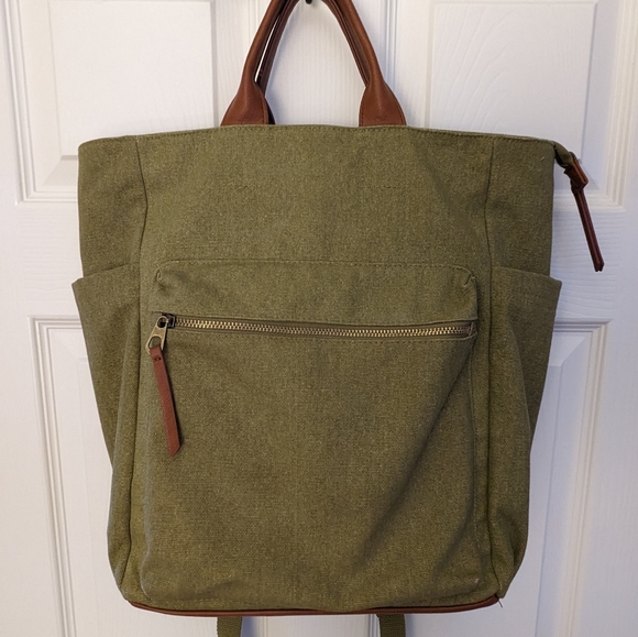 14.5" Soft Utility Square Backpack - Universal Thread - Picture 5 of 8